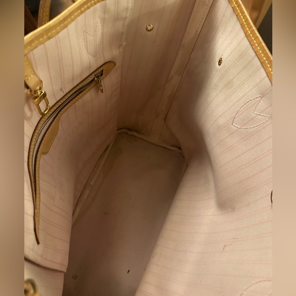 Louis Vuitton Neverfull - Picture 5 of 5